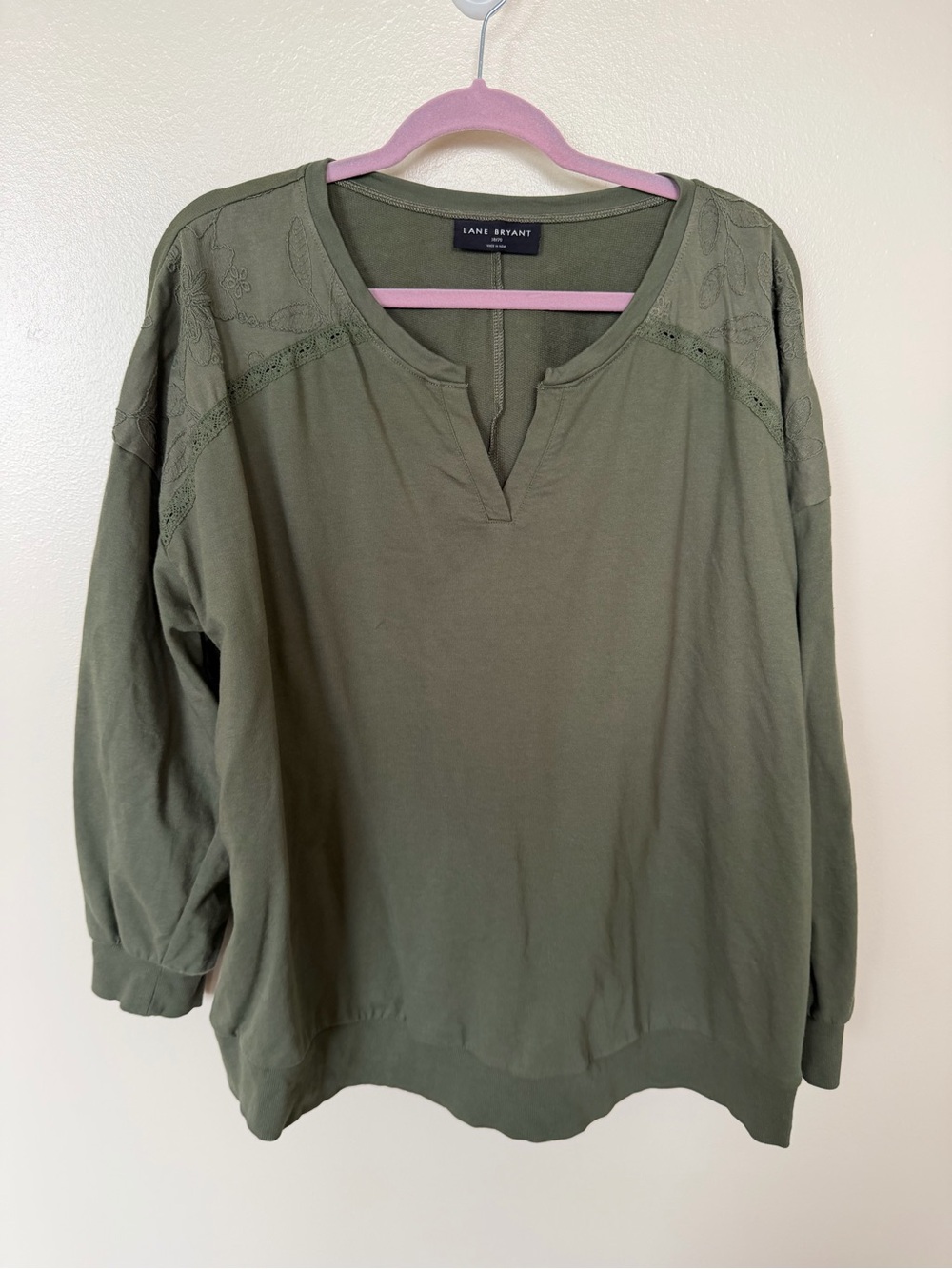 LANE BRYANT Olive Green V-Neck Floral Embossed Long Sleeve